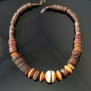 Vintage Boho Chunky Style 80s Coconut and Wooden Beaded Necklace